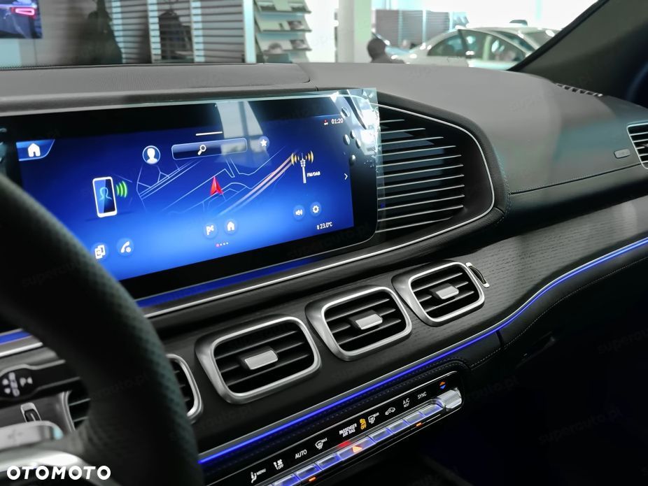 Mercedes-Benz GLE - 10