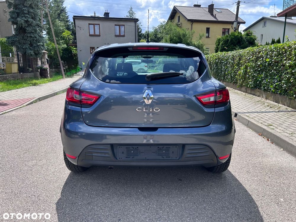 Renault Clio - 20