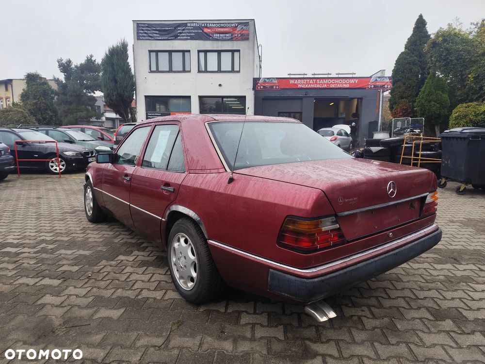 Mercedes-Benz W124 (1984-1993) - 6