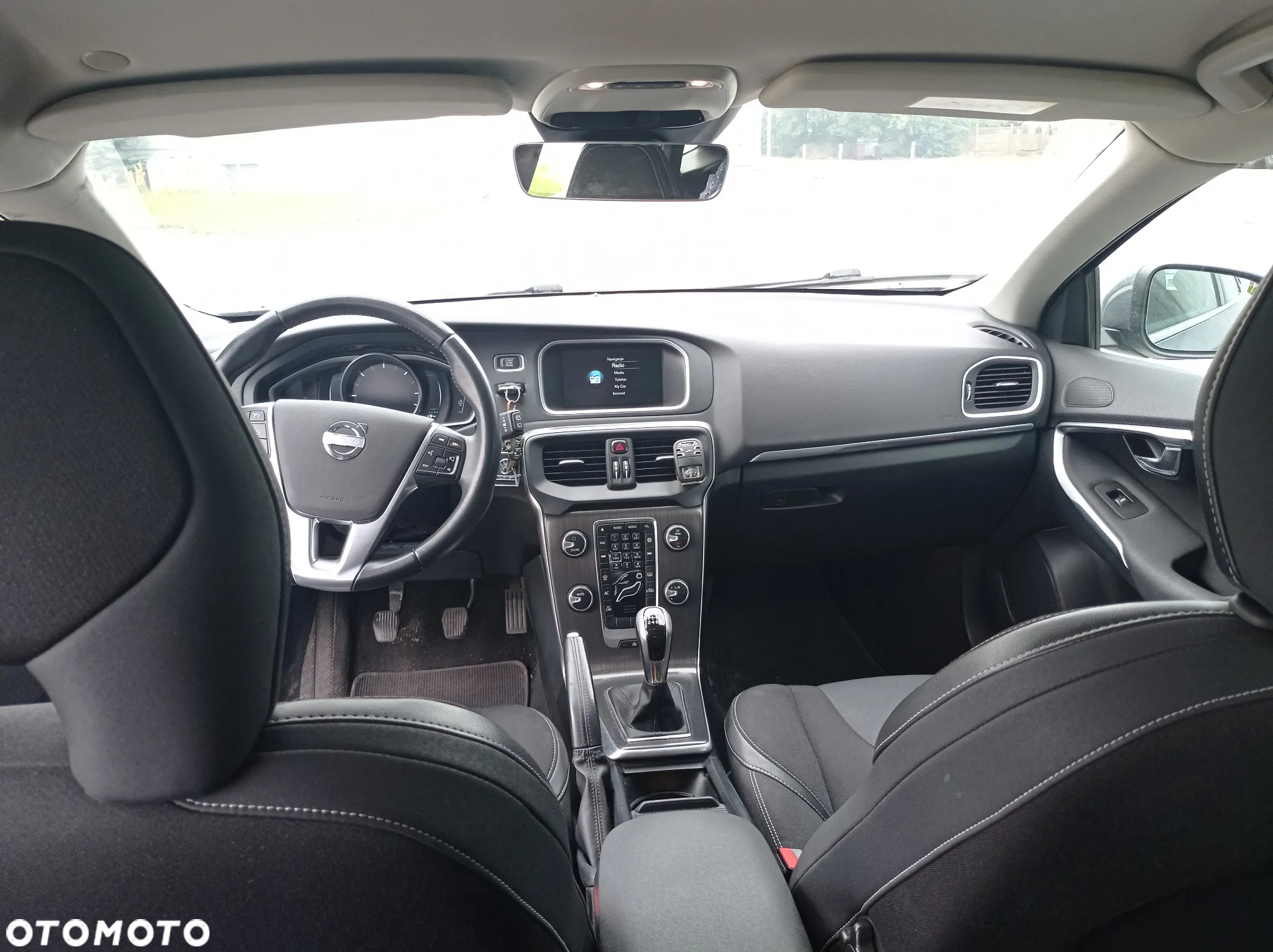 Volvo V40 D2 Drive-E Momentum - 7