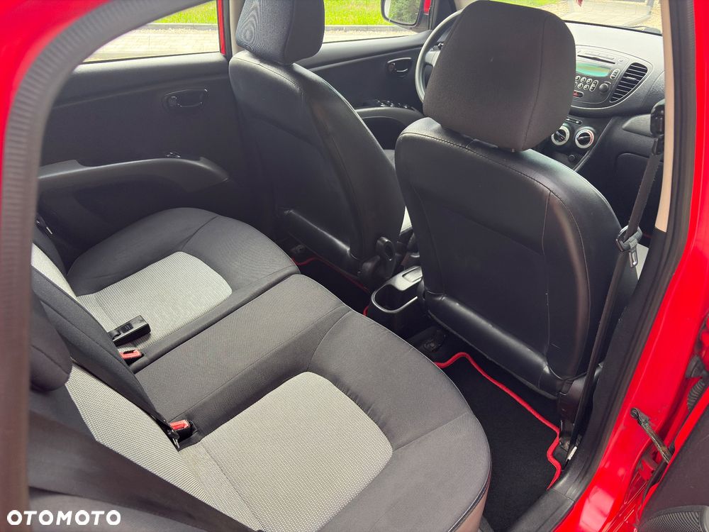 Hyundai i10 - 24