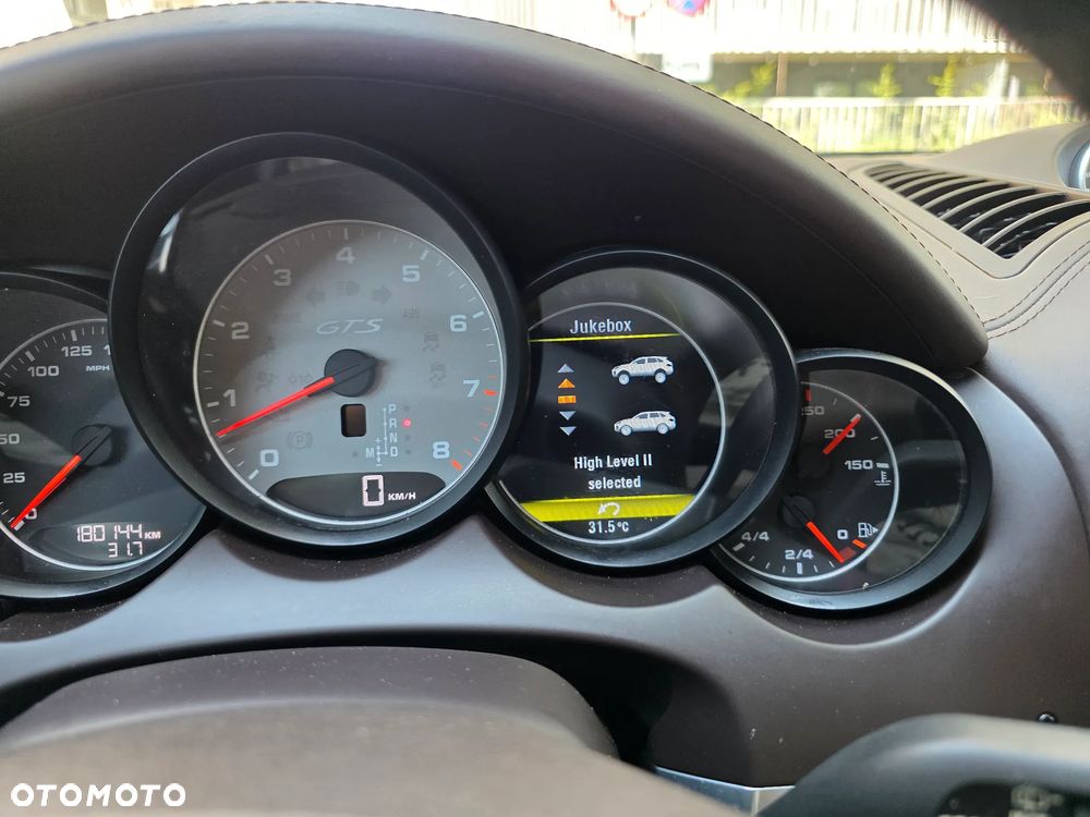 Porsche Cayenne GTS Tiptronic S - 20