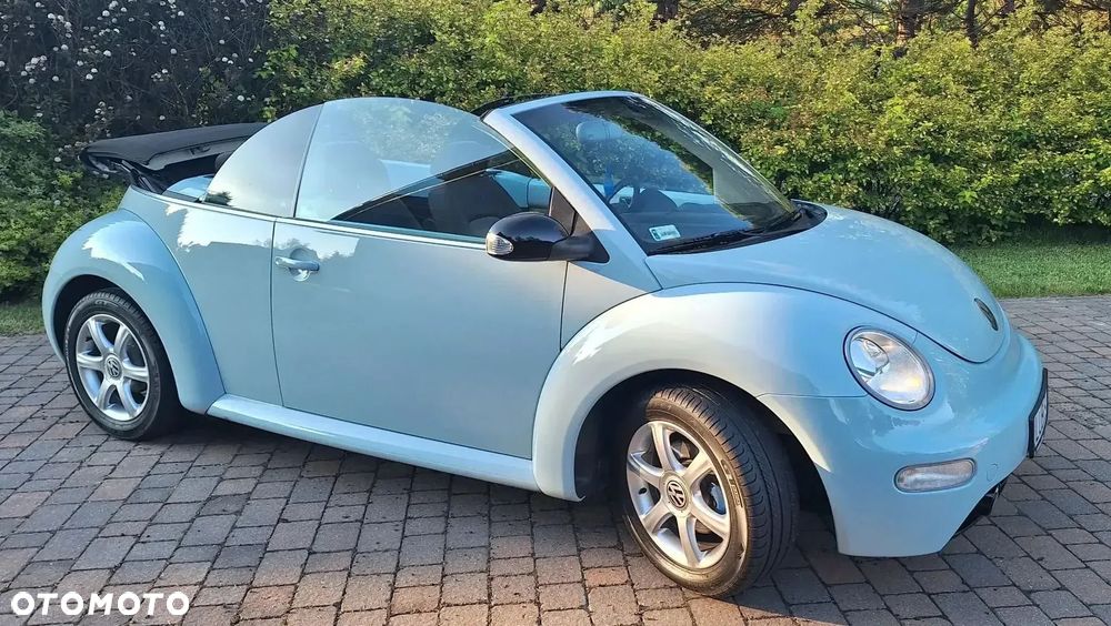 Volkswagen New Beetle - 2