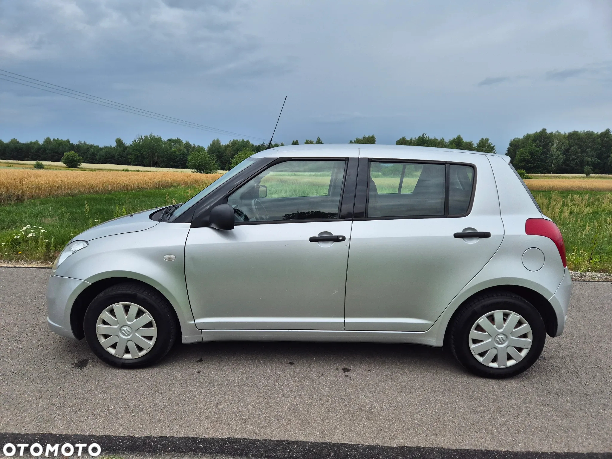 Suzuki Swift - 7