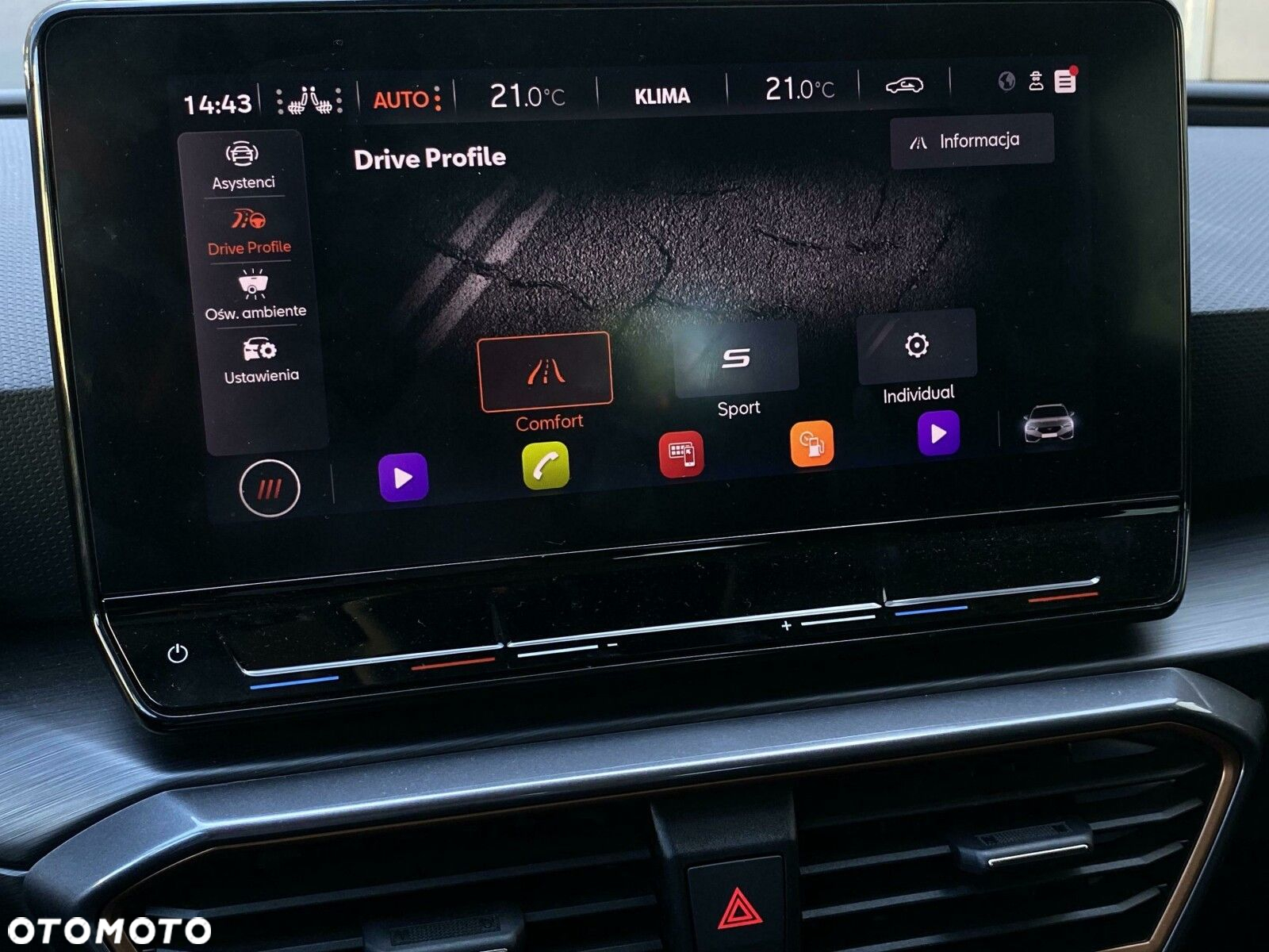 Cupra Leon 1.5 eTSI DSG - 28