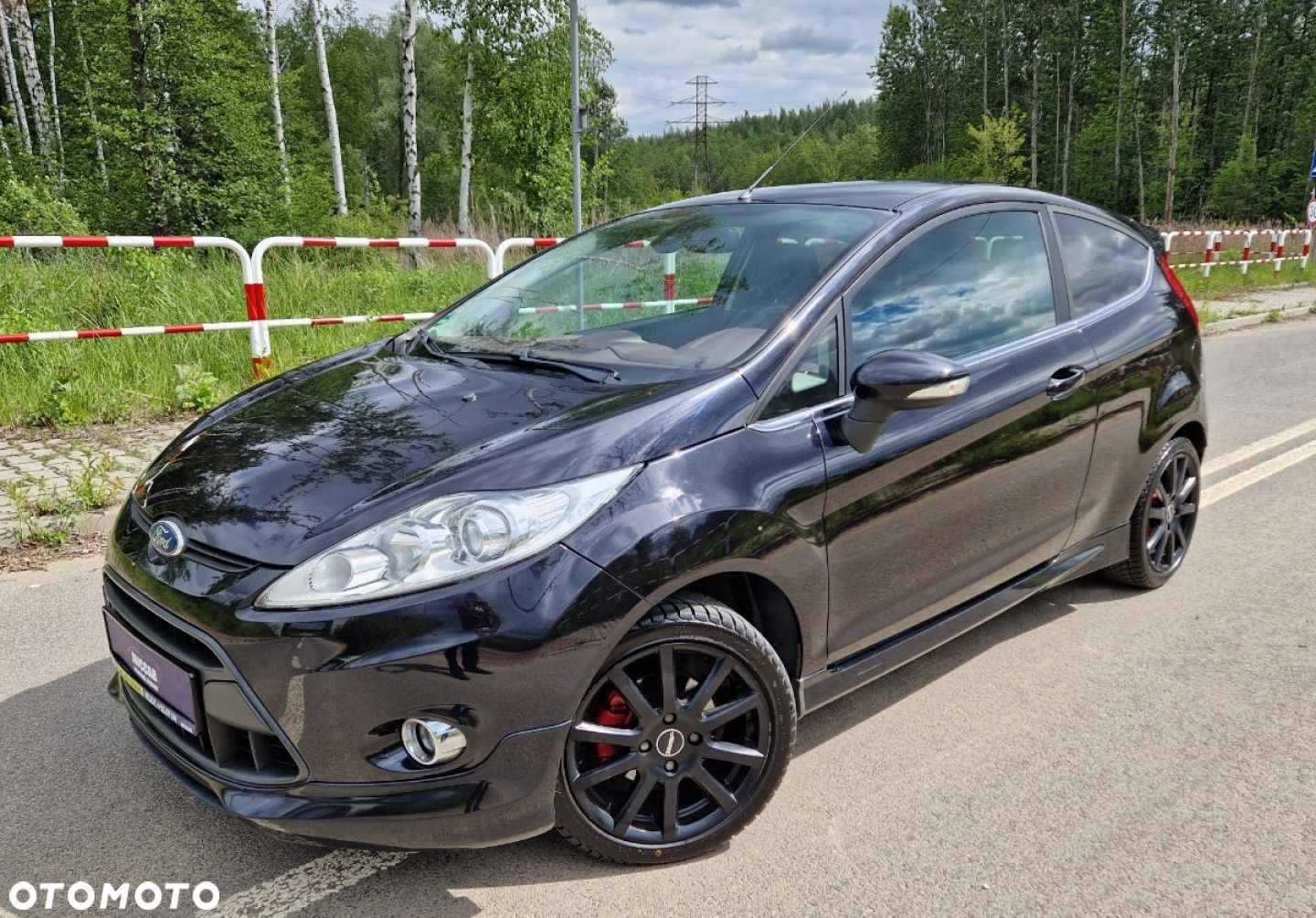 Ford Fiesta 1.25 Titanium X - 31