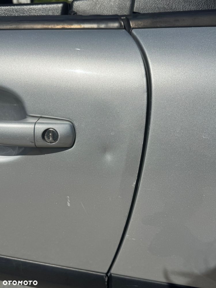 Peugeot 207 CC - 11