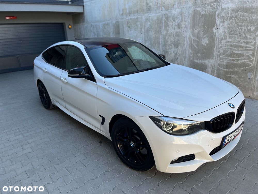 BMW 3GT 330d M Sport - 8