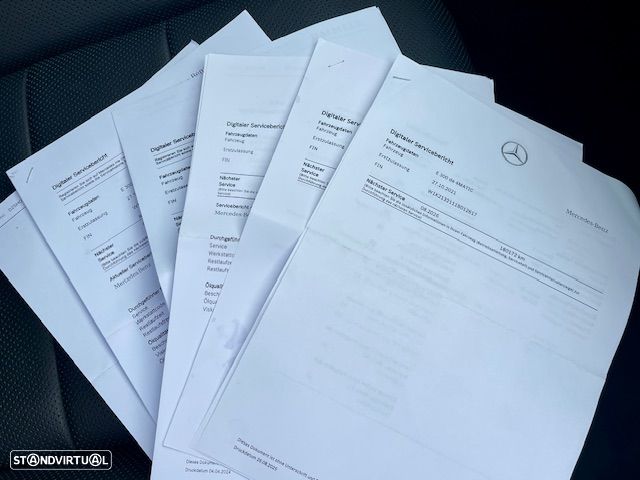 Mercedes-Benz E 300 de 4Matic 9G-TRONIC AMG Line - 54