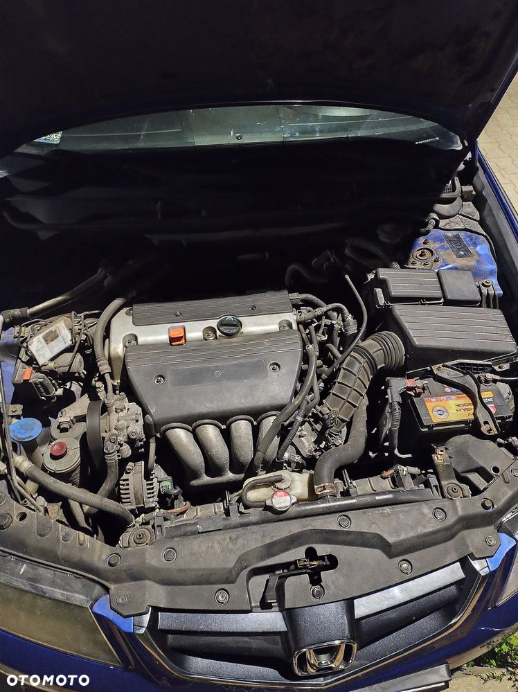 Honda Accord 2.0 Sport - 10