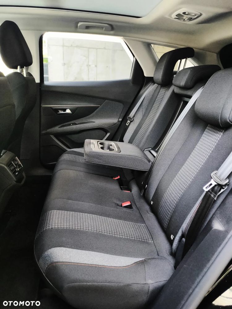 Peugeot 3008 1.5 BlueHDi Active S&S EAT8 - 11