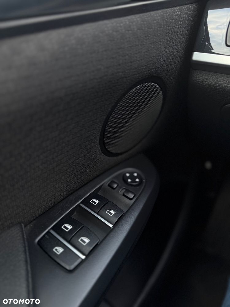 BMW X3 sDrive20i xLine - 16