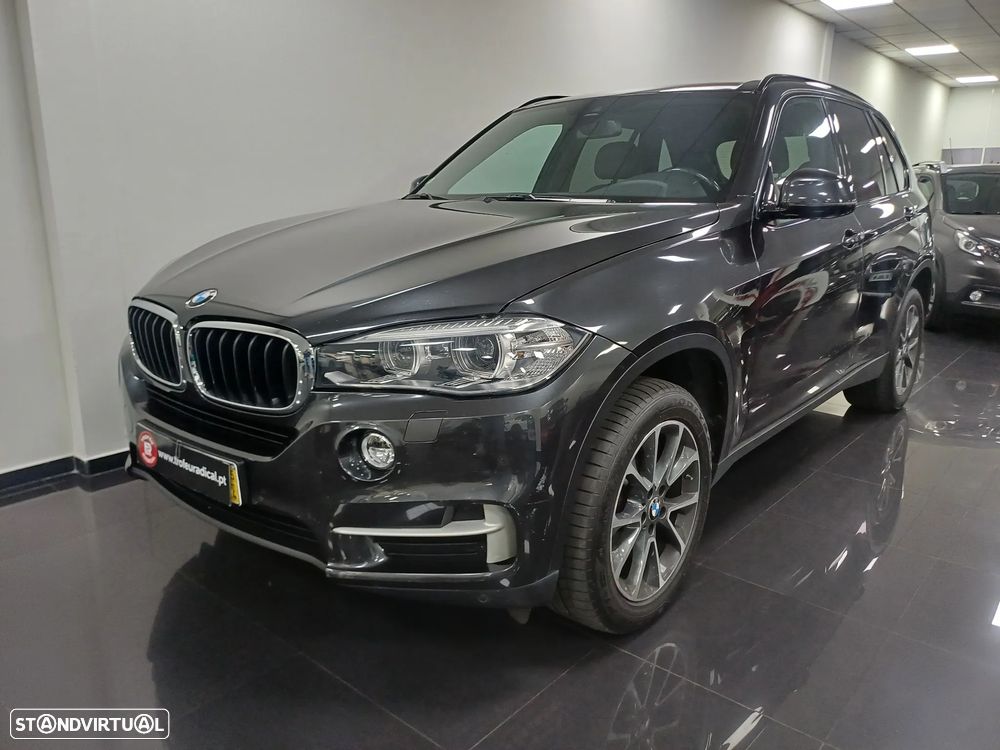 BMW X5 2015 photo 2