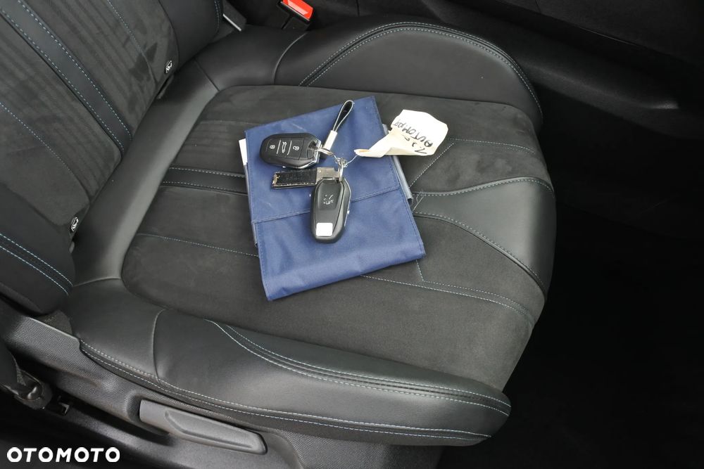 Peugeot 3008 PureTech 130 Stop & Start EAT6 Allure - 7