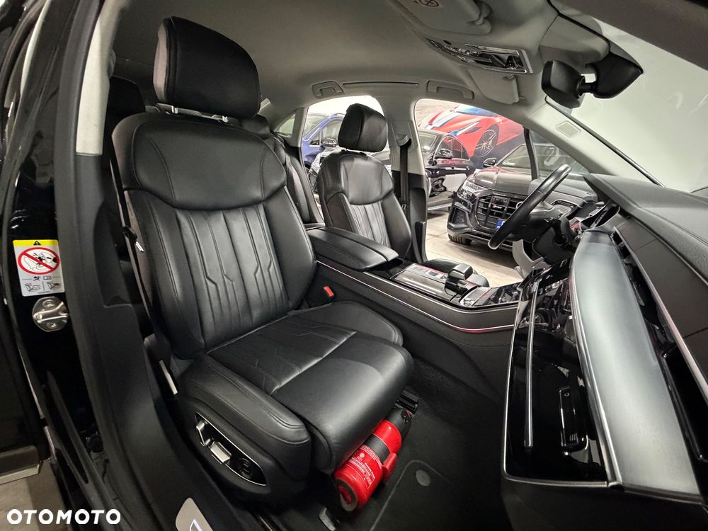 Audi A8 - 21