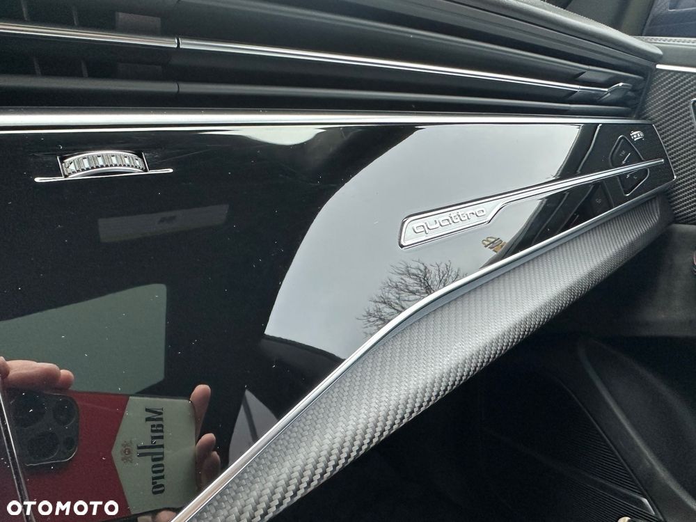 Audi RS Q8 - 16