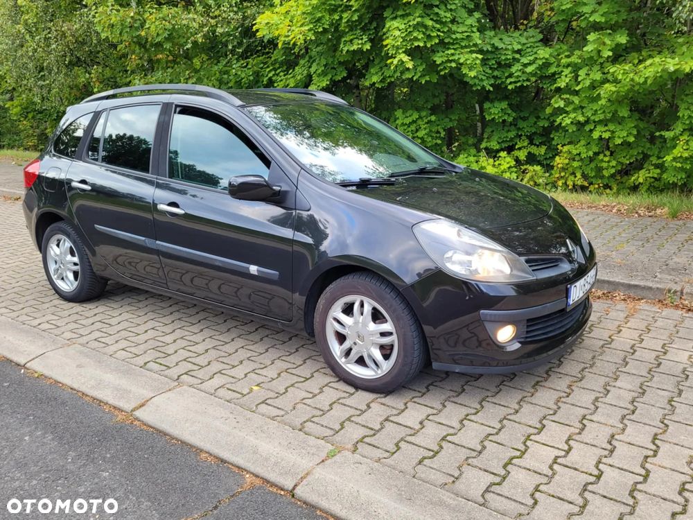 Renault Clio - 6