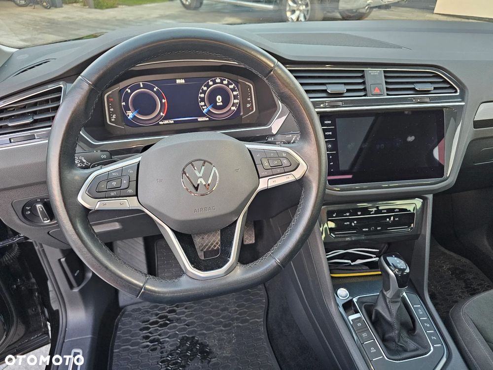 Volkswagen Tiguan 2.0 TDI SCR Elegance DSG - 13
