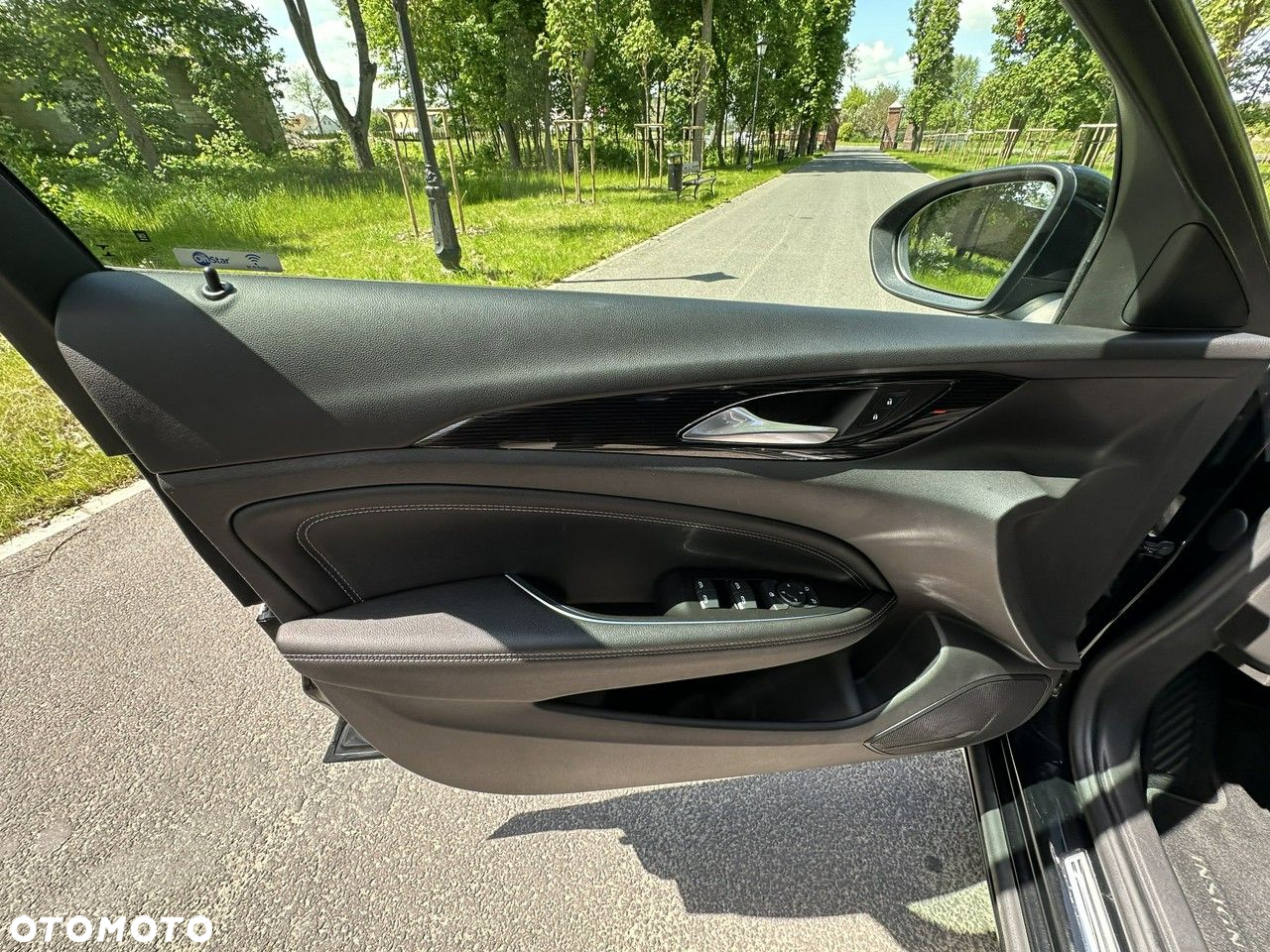Opel Insignia - 21
