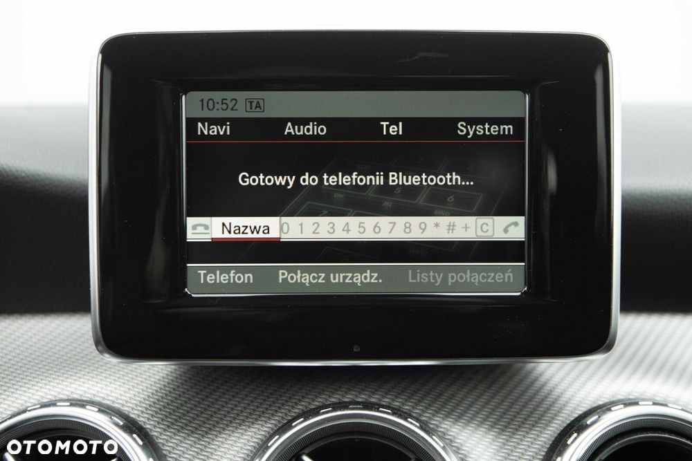 Mercedes-Benz GLA - 30