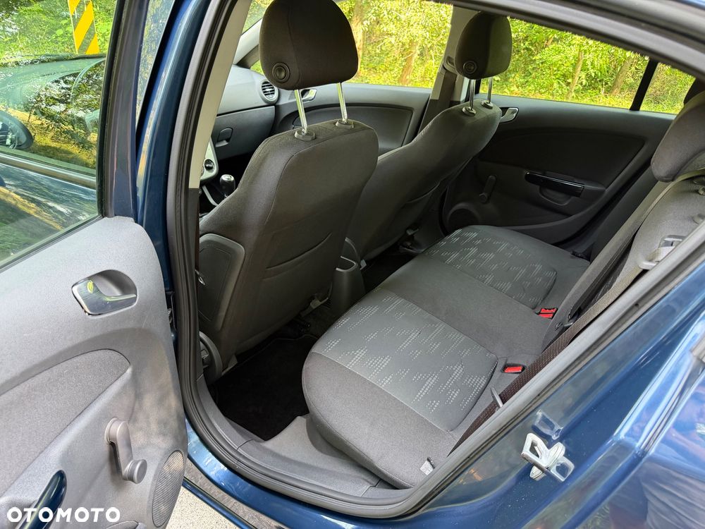 Opel Corsa 1.4 16V Satellite - 7