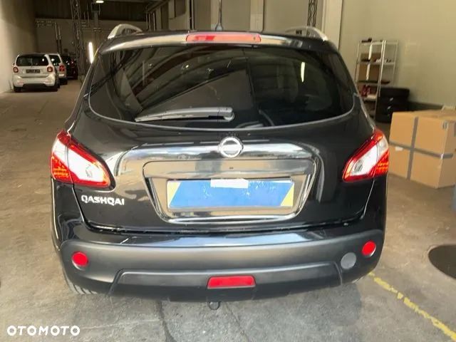 Nissan Qashqai 2.0 4x4 Tekna - 9