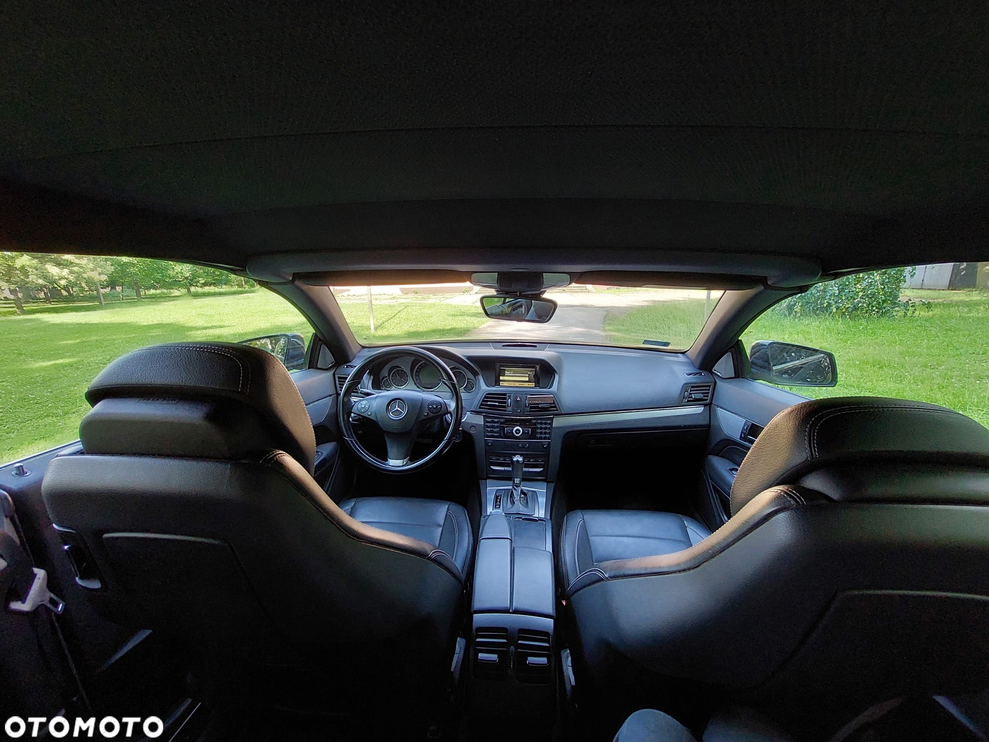 Mercedes-Benz Klasa E 250 CDI DPF Cabrio BlueEFFICIENCY 7G-TRONIC Avantgarde - 4