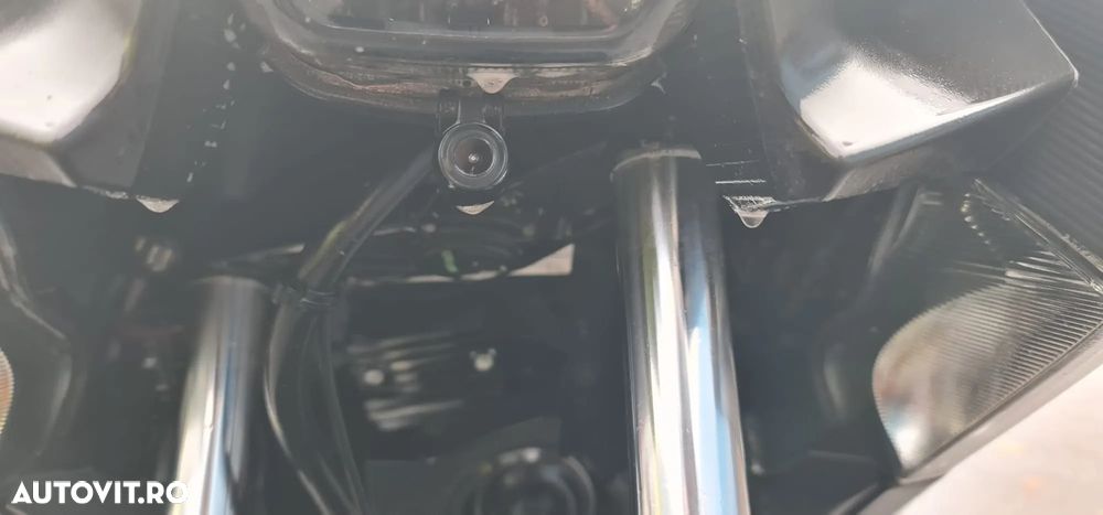 Yamaha XMAX 300 Tech MAX - 4