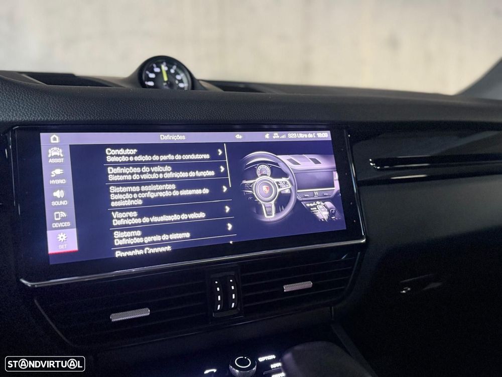 Porsche Cayenne Coupé E-Hybrid - 35