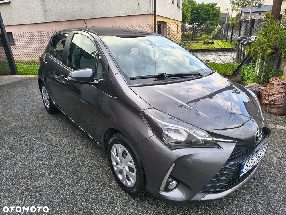 Toyota Yaris 1.5 Premium - 7