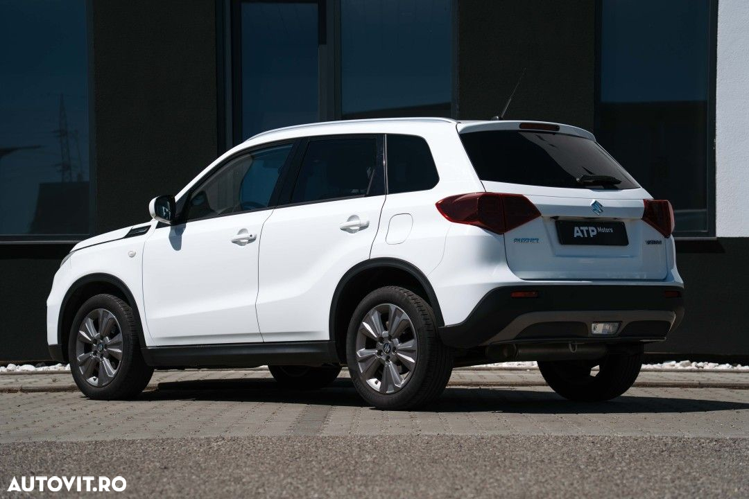 Suzuki Vitara - 8