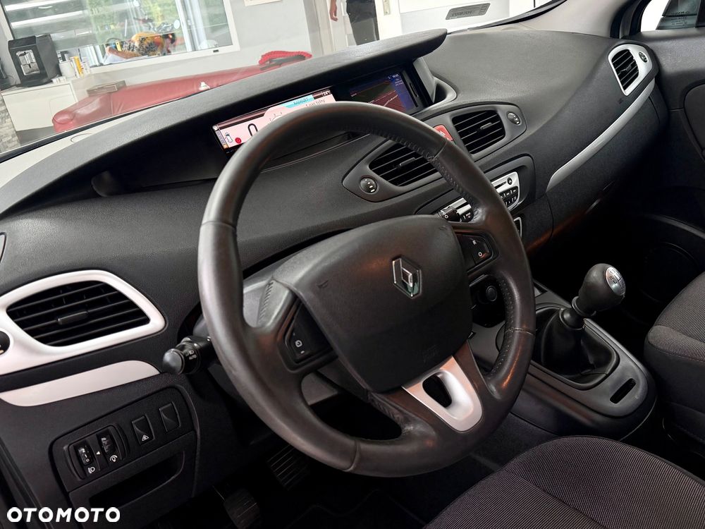 Renault Scenic 1.6 16V 110 LIMITED - 35