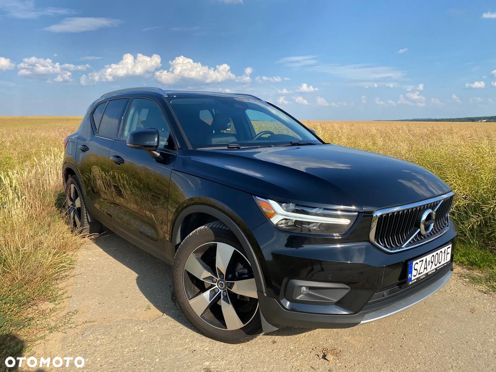 Volvo XC 40 T5 AWD Momentum Pro - 4