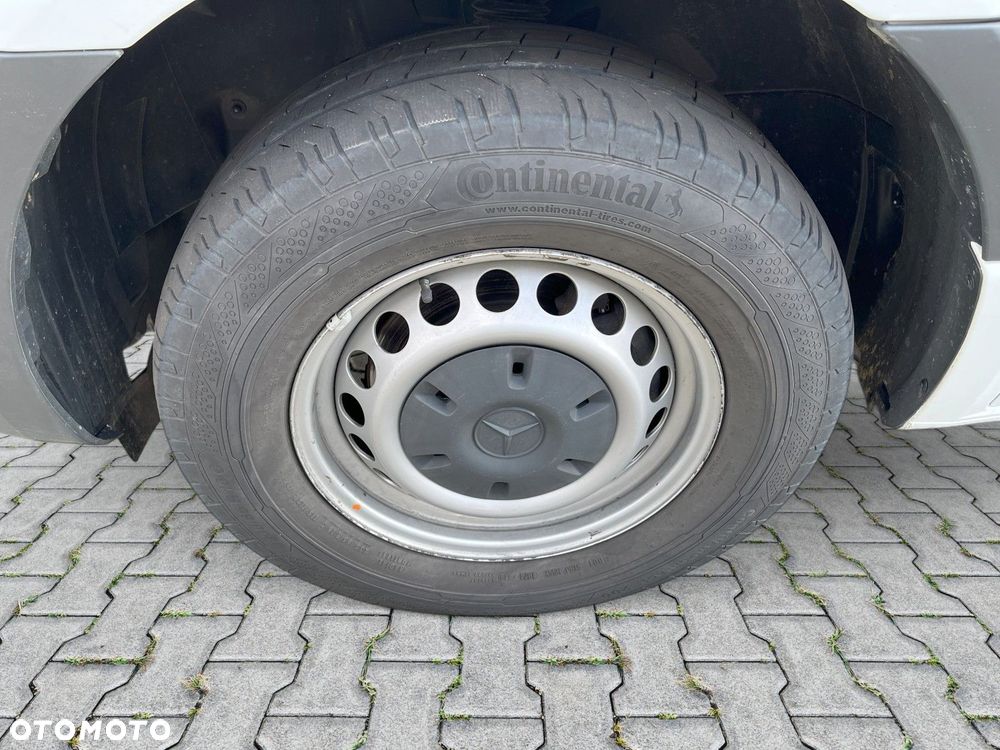 Mercedes-Benz Sprinter - 10