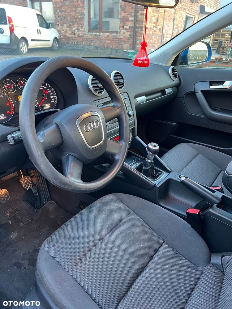 Audi A3 Sportback - 7