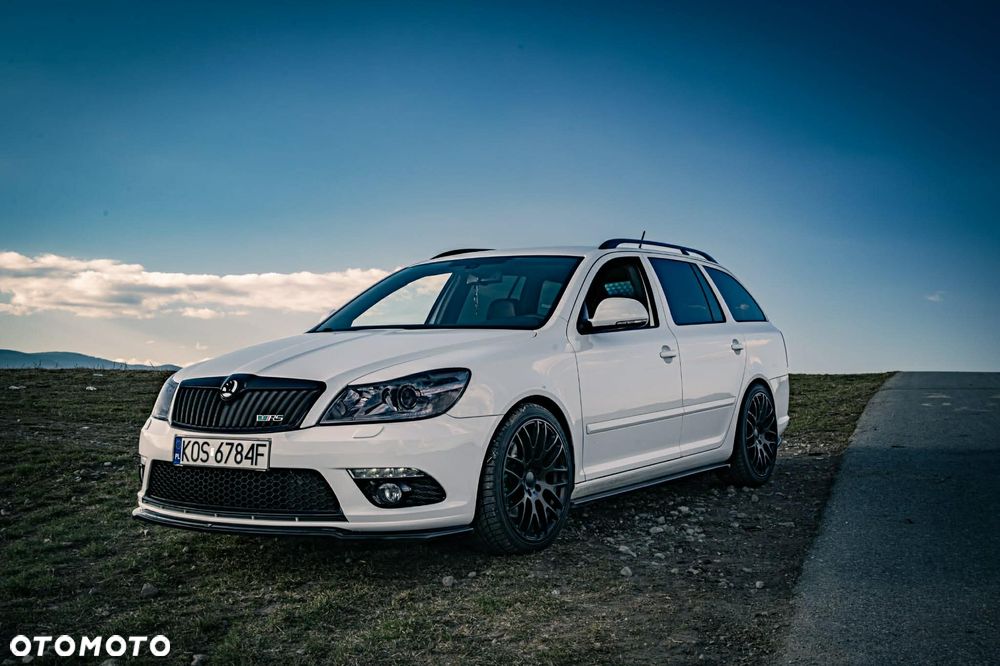 Skoda Octavia 2.0 TSI RS - 4