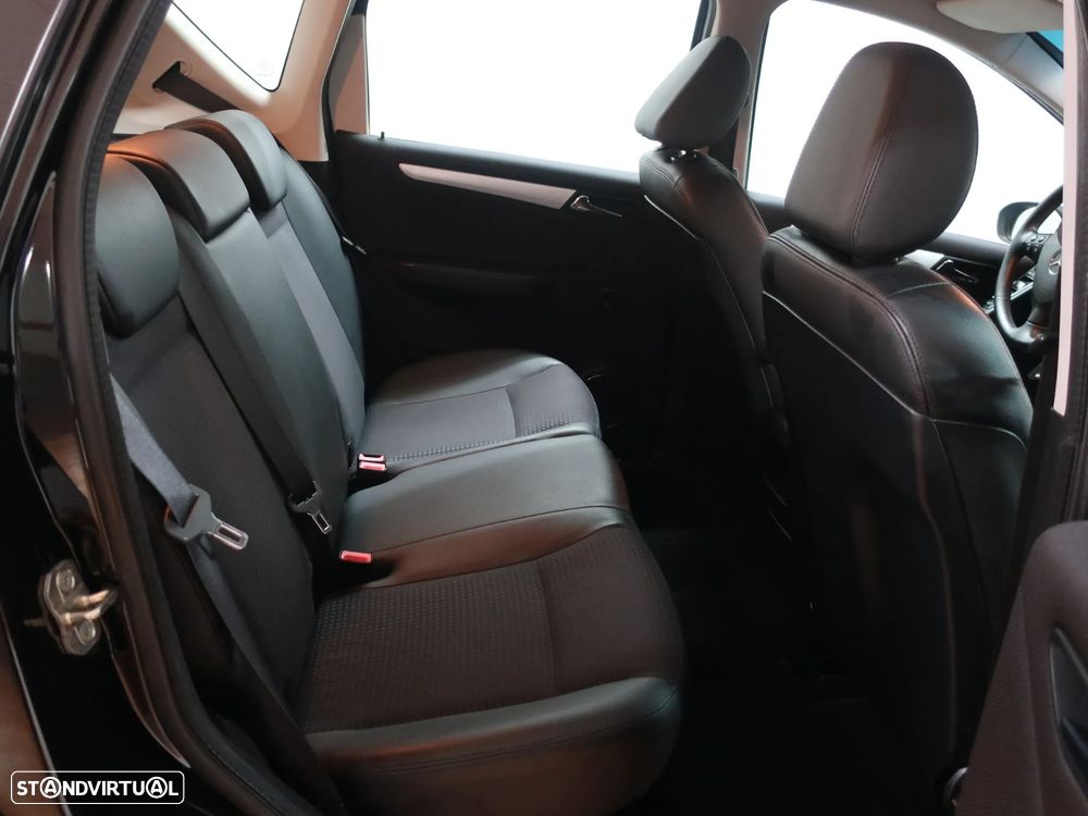 Mercedes-Benz A 180 CDI Avantgarde - 21