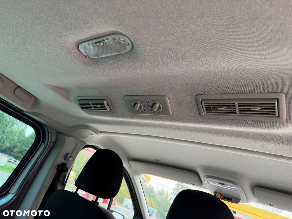Renault Trafic Grand Passenger 3,0t Pack Clim - 31