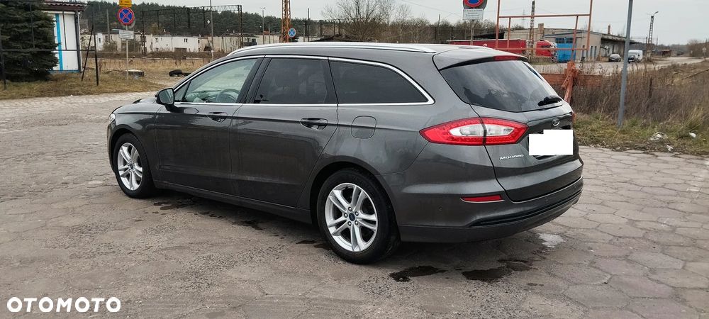 Ford Mondeo 2.0 TDCi STart-Stopp Titanium - 11