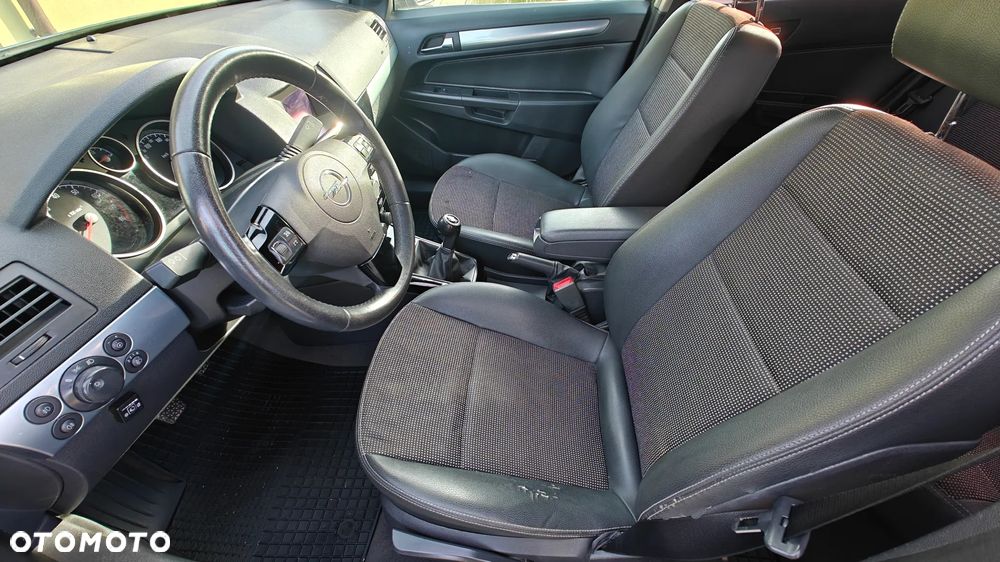 Opel Astra 1.6 - 9
