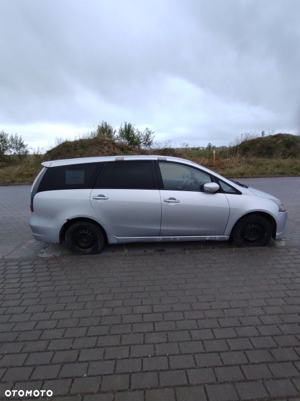 Mitsubishi Grandis - 1
