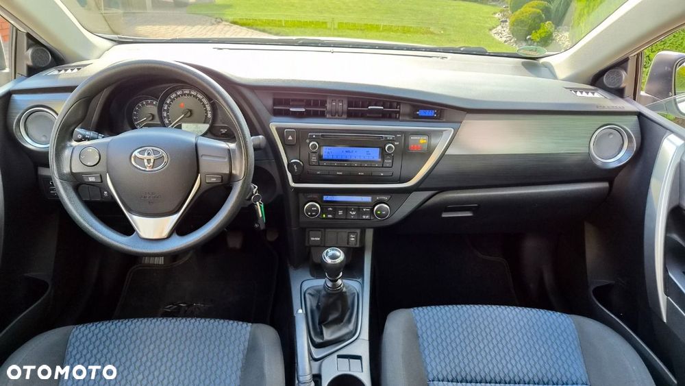 Toyota Auris 1.33 VVT-i Terra - 18