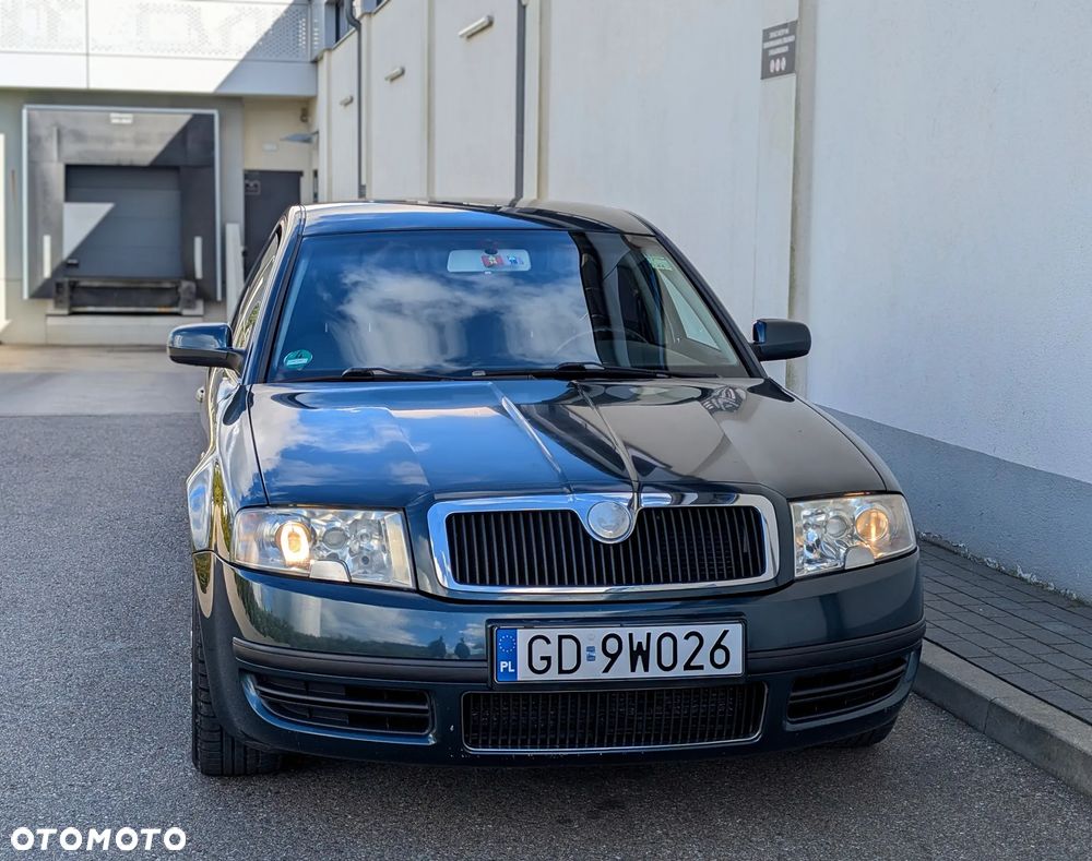 Skoda Superb 2.0 TDI DPF Comfort - 12