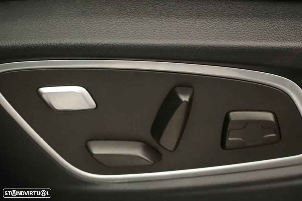 Renault Austral 1.2 E-Tech Iconic Espirit - 21