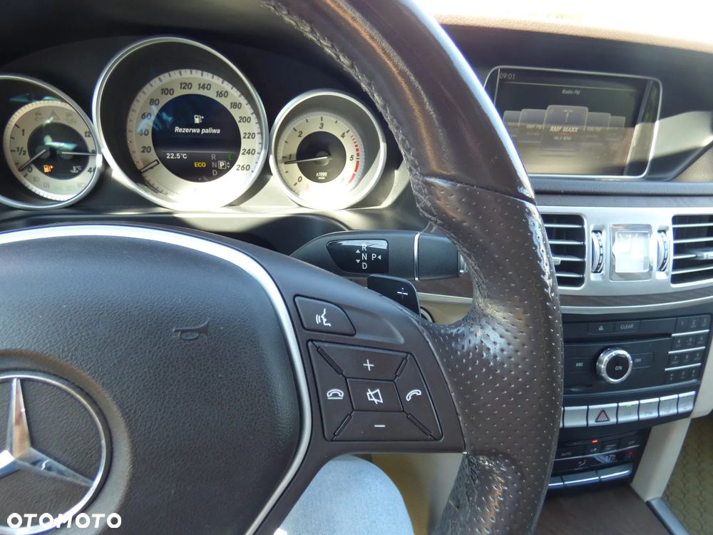 Mercedes-Benz Klasa E 220 BlueTEC 4-Matic Avantgarde - 13
