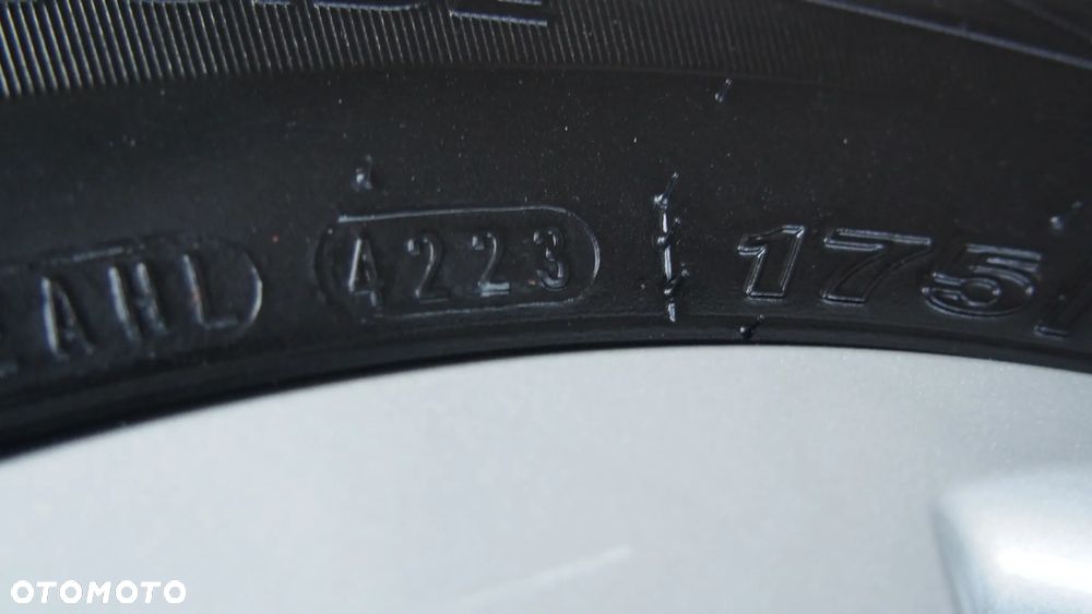 Skoda Fabia 1.0 MPI Active - 35