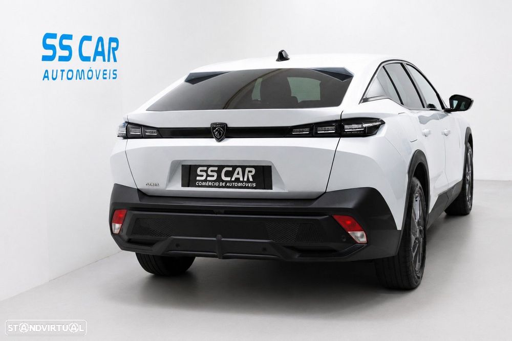 Peugeot 408 1.2 Hybrid Allure e-DCS6 - 7