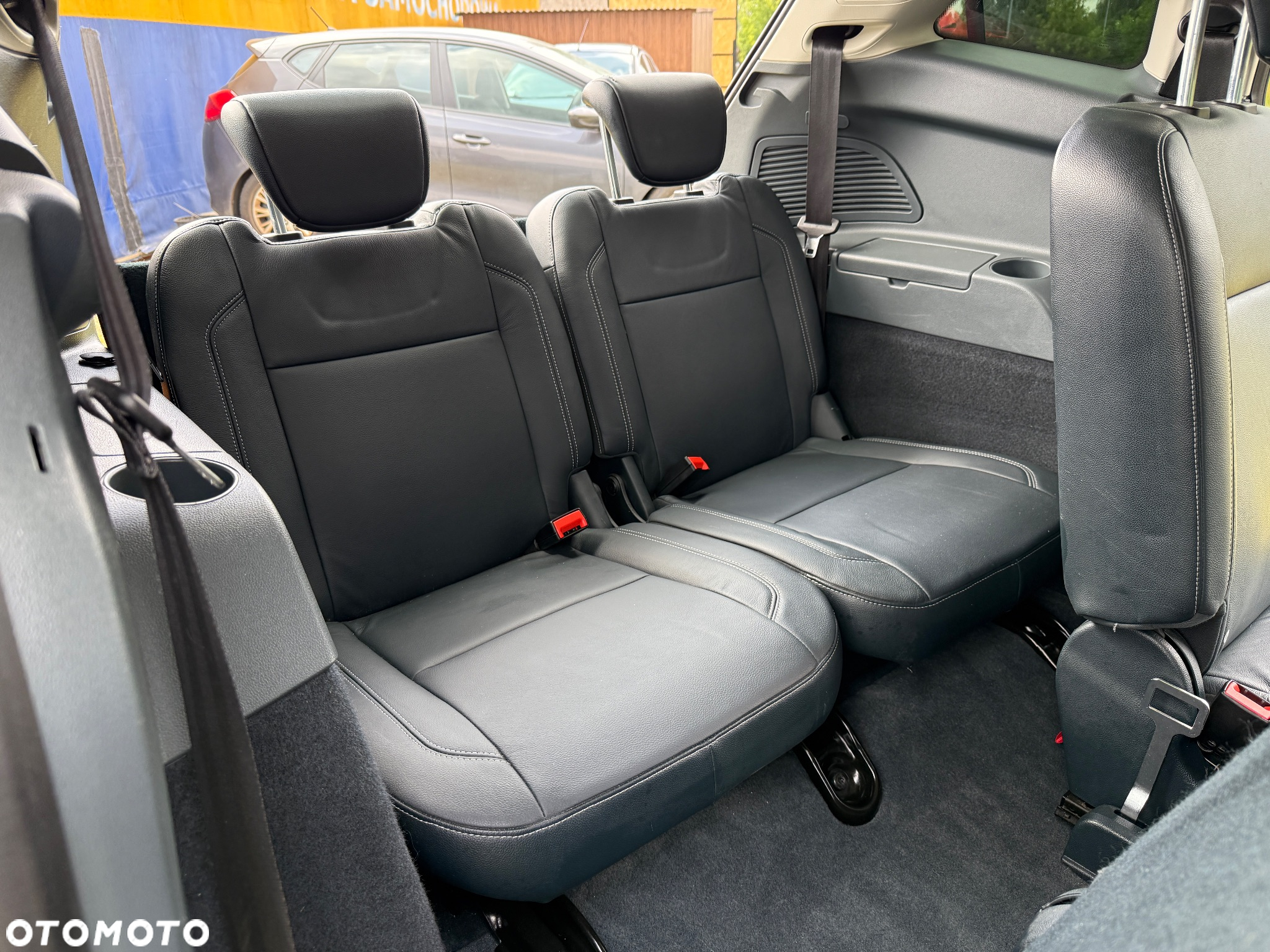 Ford Grand C-MAX 1.6 TDCi Start-Stop-System Business Edition - 28