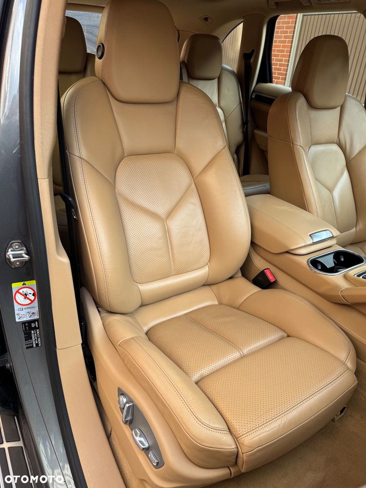 Porsche Cayenne S Diesel - 35