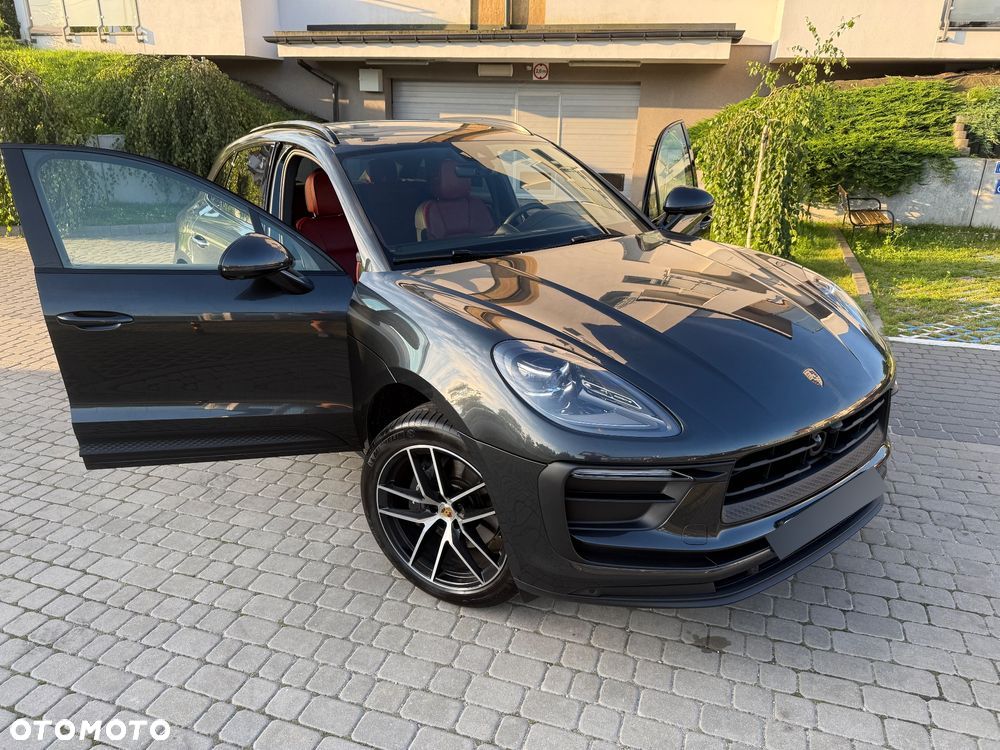 Porsche Macan Standard - 1